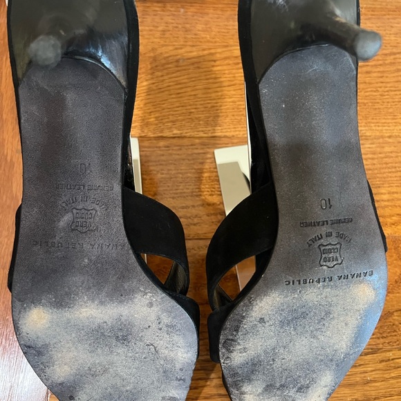 Banana Republic Heels - Picture 3 of 4